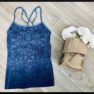 Athleta Harmonious Ombré Tank 💐